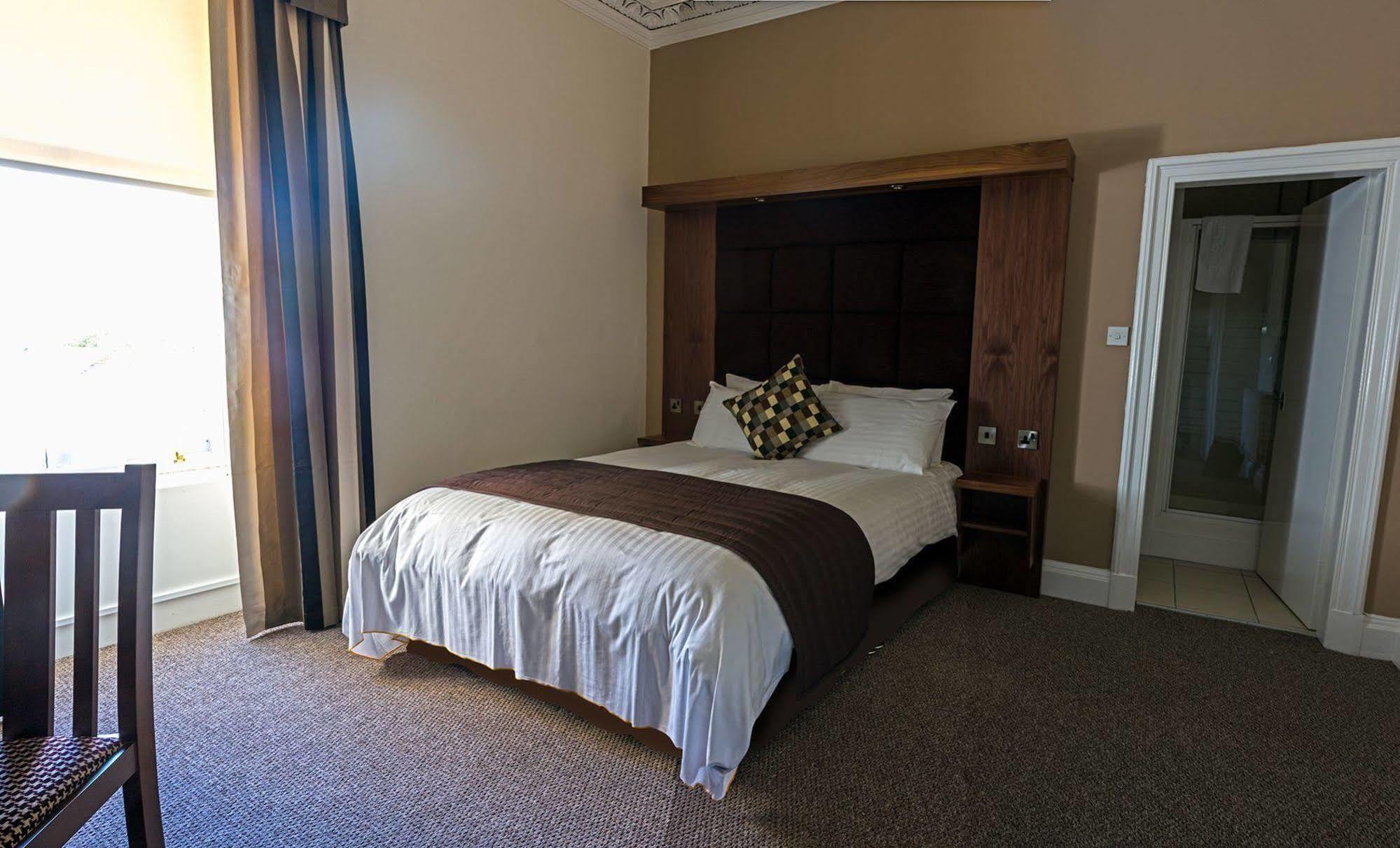The Strathearn Hotel Dysart 외부 사진